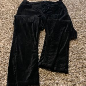 White House Black Market size 4R black